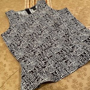 Ann Taylor top, black/white print, ruffled, bottom, back zipper, 8
